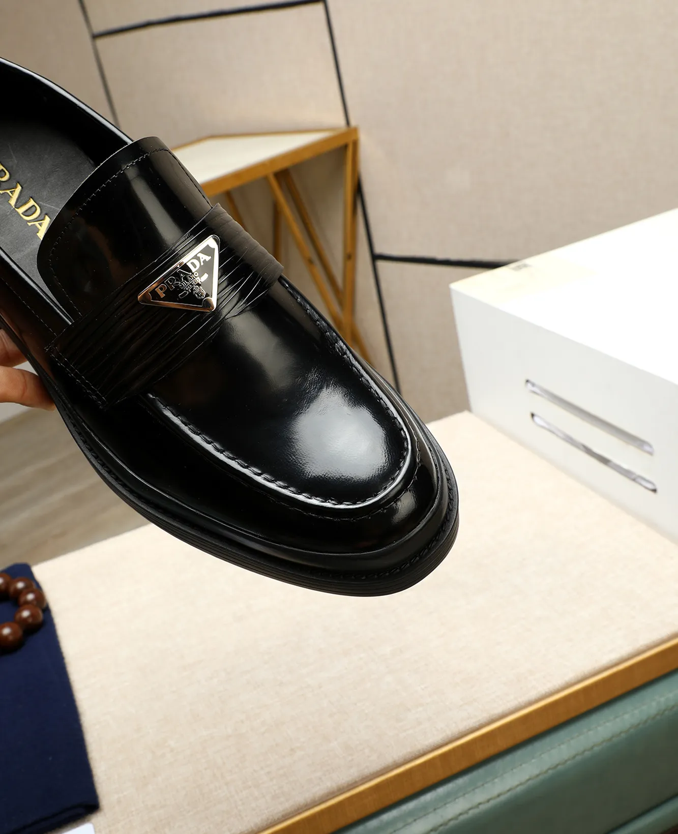 Men's men's shoes 💰540 (water-dyed cow leather) 📛📛PRADA high-end counter's latest formal business leather shoes 👔original and highest quality! Imported from Italy 🇮🇹 first-layer calfskin fabric ➕ cowhide lining Original outsole Formal size: 38➖44 (45 customized)